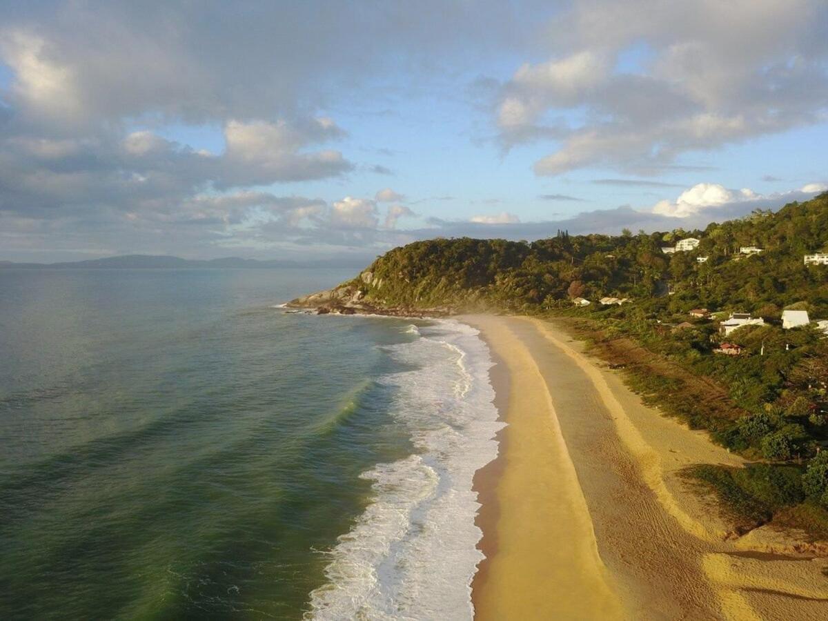 Casa pé na areia em praia paradisíaca Villa Balneário Camboriú Exterior foto